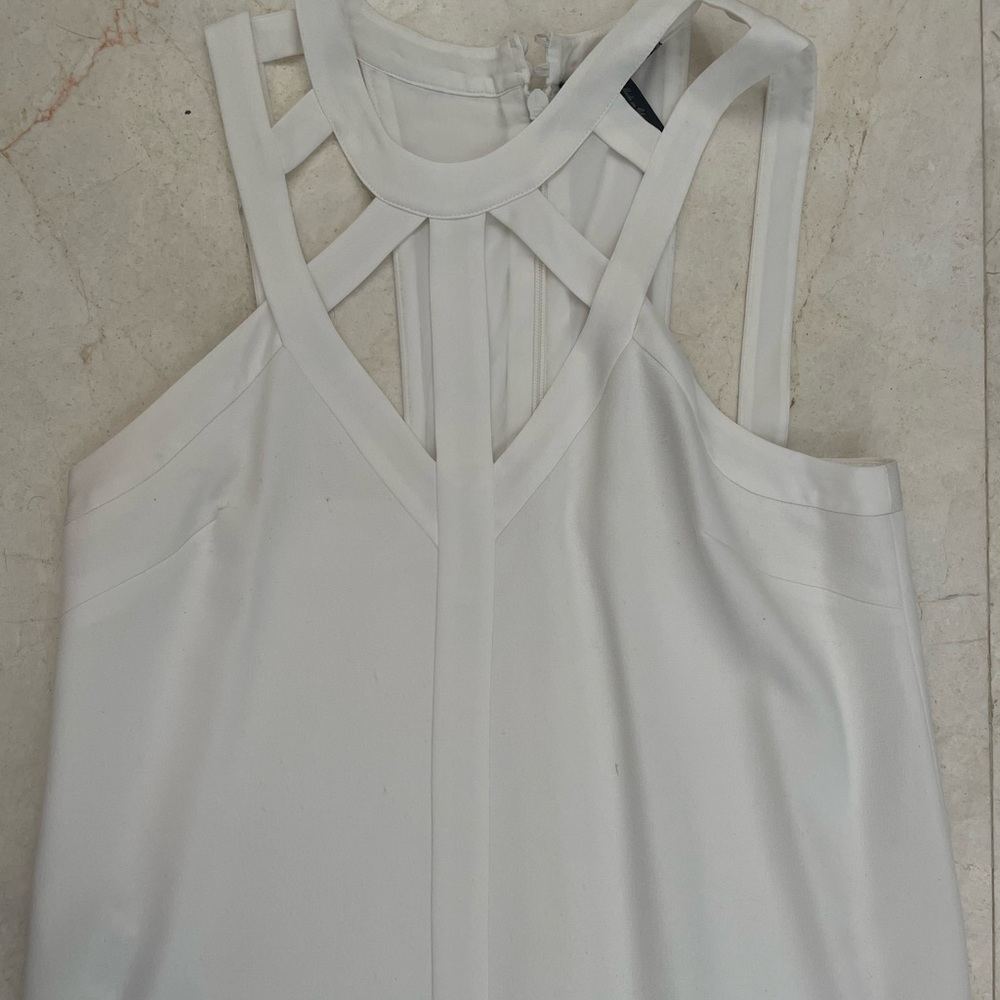 BCBG MAXAZRIA WHITE DRESS
